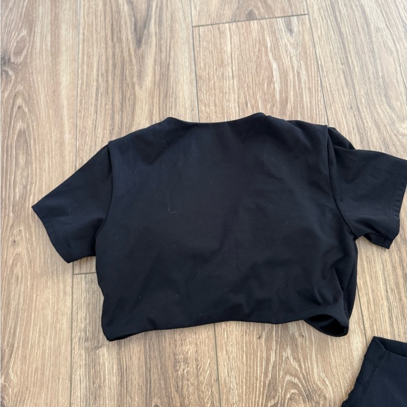 Amazon workout set - Picture 3 of 4